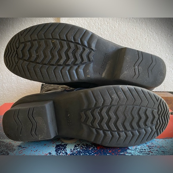 Blondo Sport Winter Boots - Picture 5 of 5